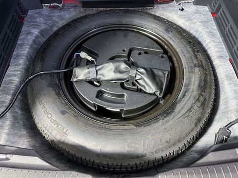 Certified 2023 Nissan Rogue SV w/ SV Premium B Package image 39