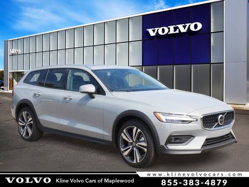 New 2026 Volvo V60 B5 Cross Country Plus w/ Climate Package image 1