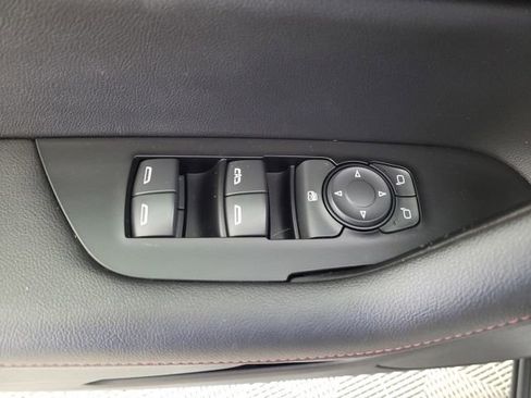 Used 2020 Chevrolet Blazer RS AWD/4WD image 6