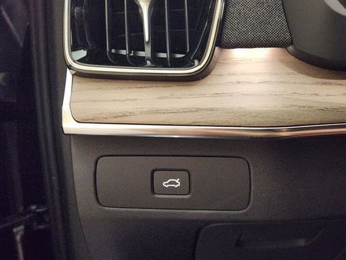 New 2026 Volvo XC90 B6 Plus AWD/4WD image 22