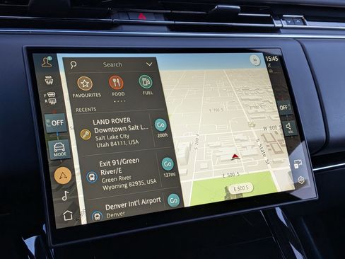 Used 2025 Land Rover Range Rover Sport Dynamic SE image 21