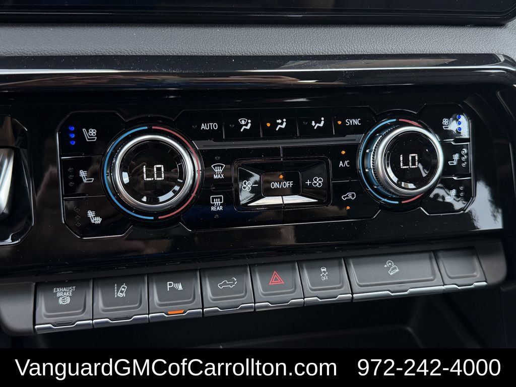 New 2026 GMC Sierra 2500 AT4 w/ AT4 Premium Plus Package AWD/4WD image 16