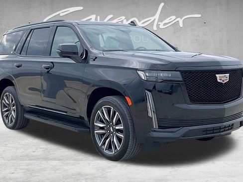 Certified 2024 Cadillac Escalade Sport image 11