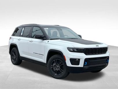 New 2024 Jeep Grand Cherokee Trailhawk w/ Luxury Tech Group III