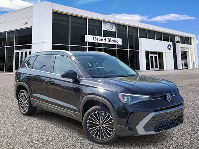 New 2025 Volkswagen Taos SE