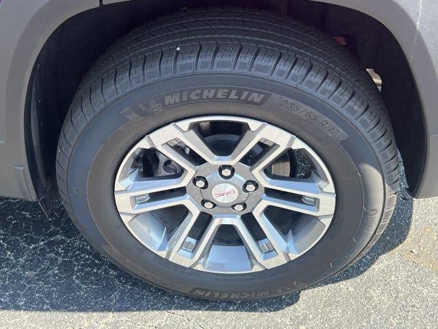Used 2025 GMC Terrain Elevation AWD/4WD image 19