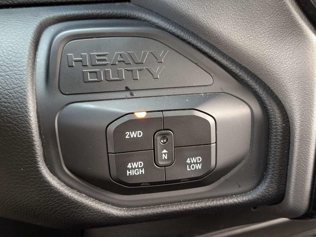 Used 2026 RAM 2500 Big Horn AWD/4WD image 28