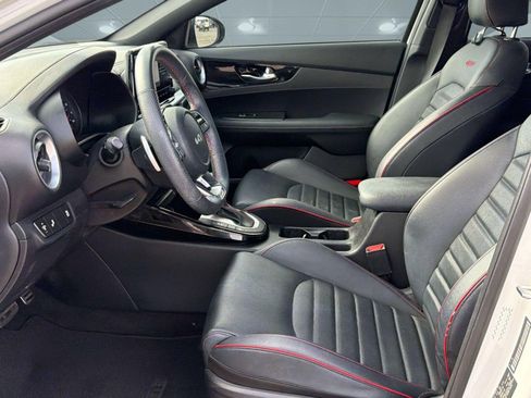 Used 2023 Kia Forte GT w/ GT2 Package FWD image 5
