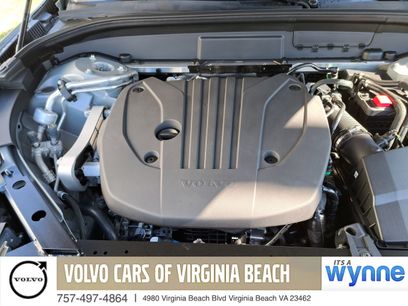 New 2025 Volvo XC60 B5 Plus w/ Climate Package