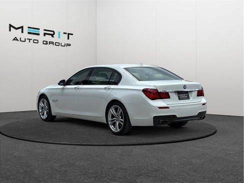 Used 2015 BMW 750Li RWD image 7