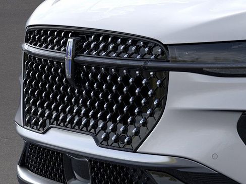 New 2026 Lincoln Nautilus Premier w/ Equipment Group 102A image 17