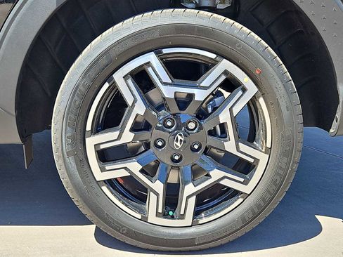 New 2025 Hyundai Santa Cruz Limited image 13