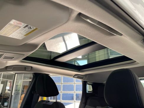 New 2026 Nissan Kicks SV w/ SV Premium Package FWD image 13