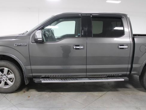 Used 2018 Ford F150 Lariat image 6
