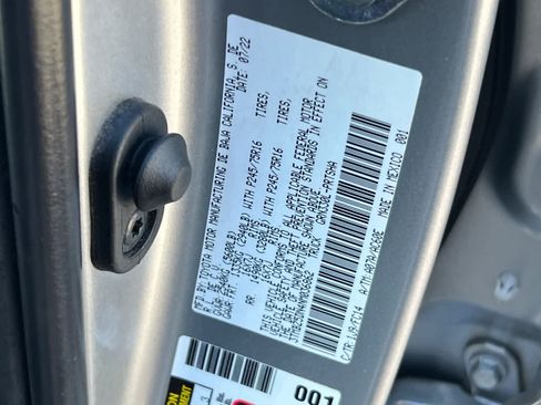 Certified 2022 Toyota Tacoma SR5 RWD image 30