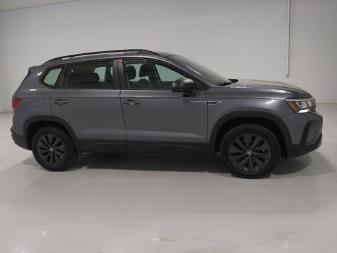Used 2023 Volkswagen Taos S FWD image 11