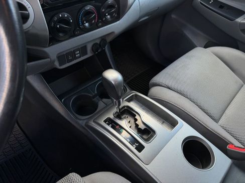 Used 2012 Toyota Tacoma 4x4 Double Cab w/ TRD Off-Road Pkg image 35