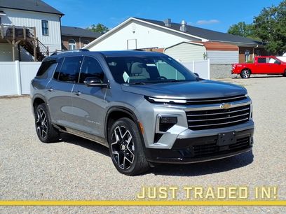 Used 2025 Chevrolet Traverse High Country