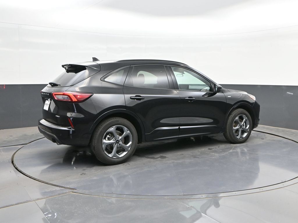 Used 2024 Ford Escape ST-Line w/ Tech Pack #1 AWD/4WD image 15