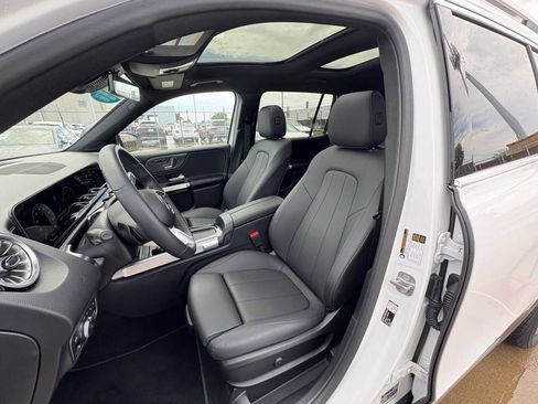 Used 2026 Mercedes-Benz GLB 250 image 15