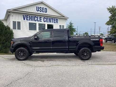 Certified 2022 Ford F350 Lariat w/ Tremor Off-Road Package AWD/4WD image 3