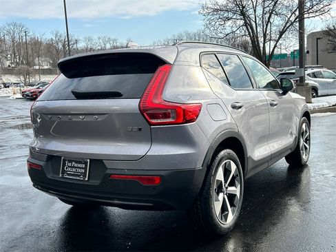 New 2026 Volvo XC40 B5 Core w/ Protection Package Premier image 2