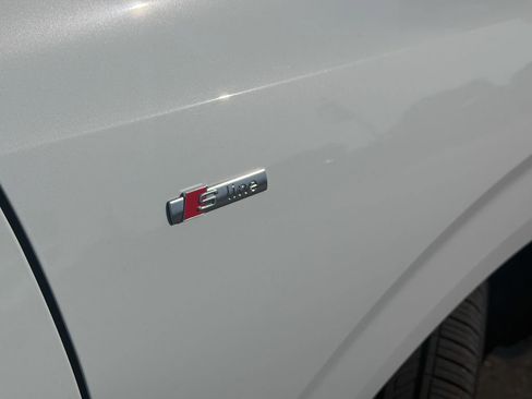 New 2026 Audi Q3 quattro 2.0T image 7