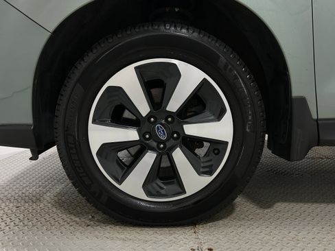 Used 2018 Subaru Forester 2.5i Premium w/ Popular Package #2A image 35