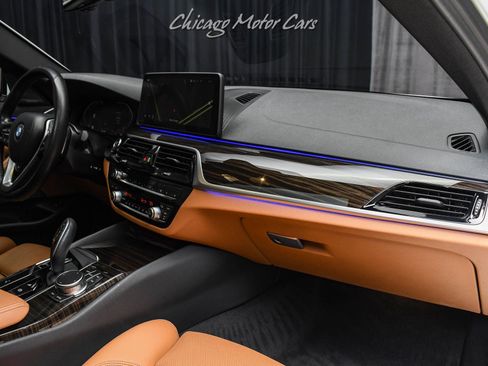 Used 2022 BMW 530i xDrive w/ Premium Package AWD/4WD image 26