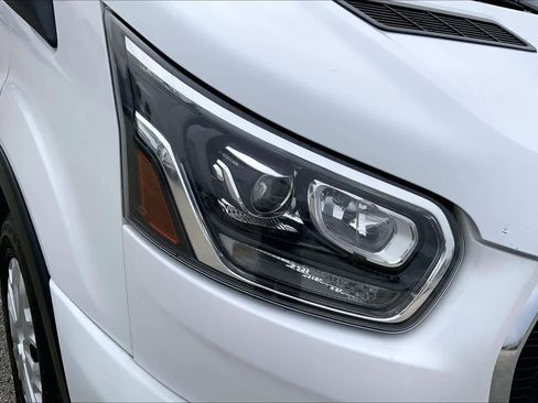 Used 2023 Ford Transit 350 XLT image 25