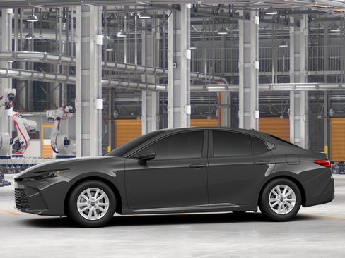 New 2026 Toyota Camry LE FWD image 5