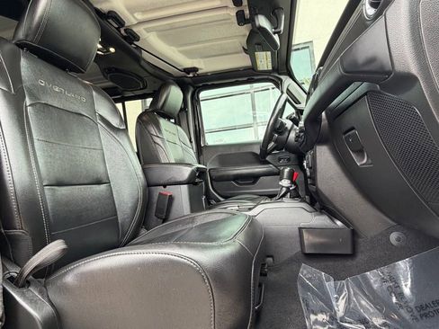 Used 2022 Jeep Gladiator Overland w/ Popular Equipment Package image 22