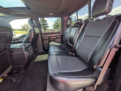 Used 2015 Ford F150 Lariat image 98