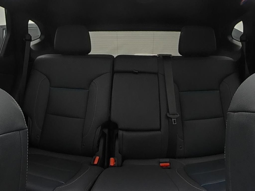Used 2023 Chevrolet Blazer RS w/ Driver Confidence II Package FWD image 10