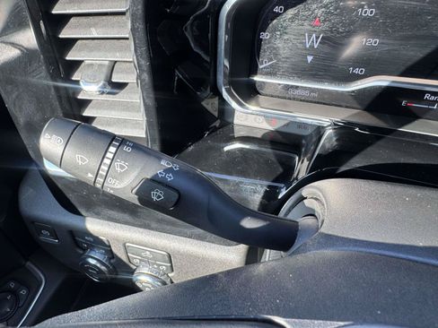 Used 2023 GMC Sierra 1500 Elevation AWD/4WD image 38