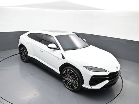 Used 2025 Lamborghini Urus SE AWD/4WD image 41