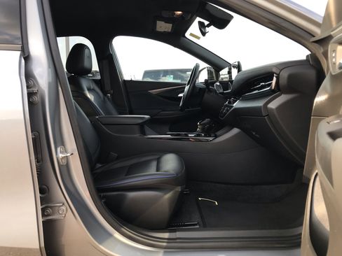 Used 2024 Buick Envista Sport Touring w/ Convenience I Package image 17