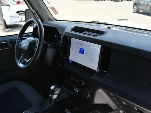 Used 2025 Ford Bronco Big Bend AWD/4WD image 48