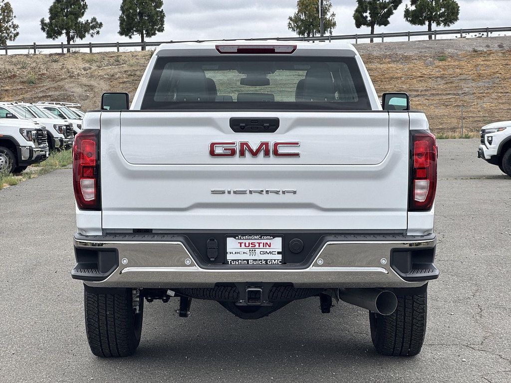 New 2026 GMC Sierra 2500 Pro w/ 1SA Pro Safety Plus Package AWD/4WD image 4