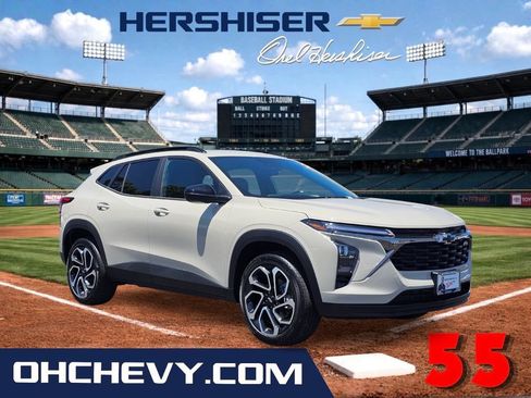 New 2026 Chevrolet Trax RS w/ Sunroof Package FWD image 1