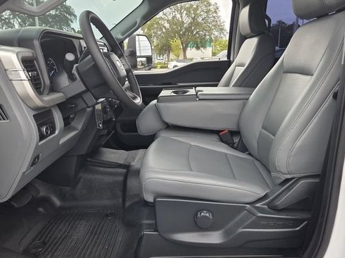 Certified 2025 Ford F350 XL w/ 360-Degree Camera Package AWD/4WD image 13