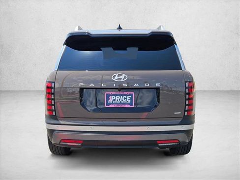 Used 2026 Hyundai Palisade SEL AWD/4WD image 7