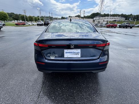 New 2026 Honda Accord SE image 9