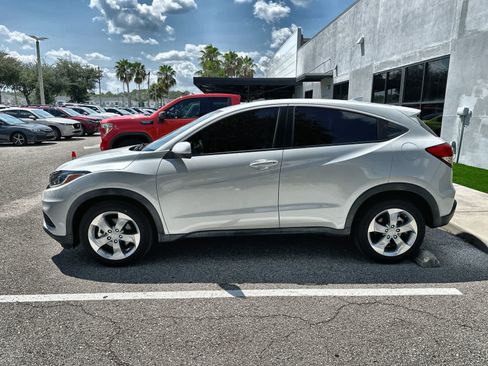 Used 2020 Honda HR-V LX image 5