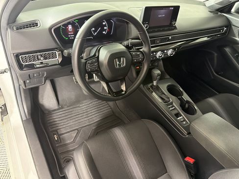 Used 2025 Honda Civic FWD Hybrid Sedan image 4