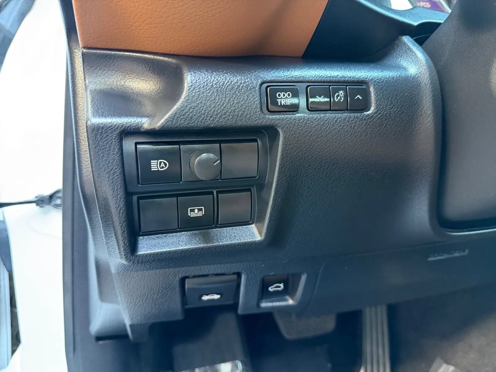 Used 2023 Lexus IS 300 AWD w/ Premium Package image 21