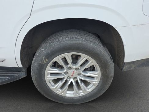 Used 2023 GMC Yukon SLT image 5