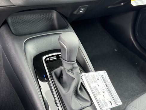 New 2026 Toyota Corolla SE FWD image 19