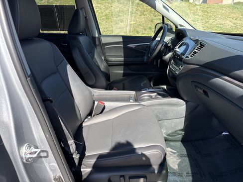 Certified 2023 Honda Ridgeline RTL image 34