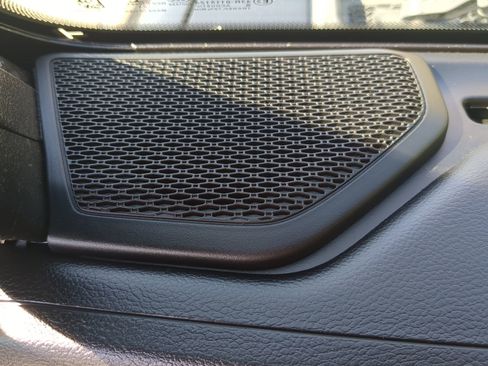 Used 2021 Jeep Gladiator Sport image 46